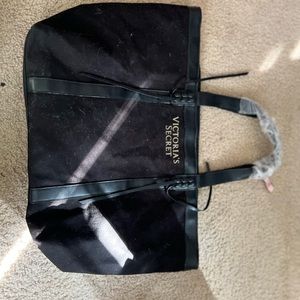 NWT Victoria secret black weekend bag over night bag gym bag travel bag